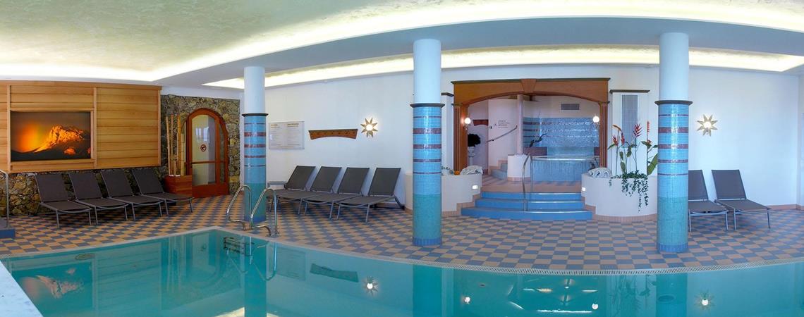 schwimmbad-i